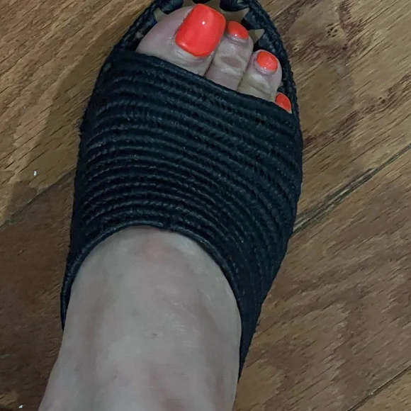 Carrie Forbes Karim Woven Raffia Wedge Slide - Picture 5 of 8